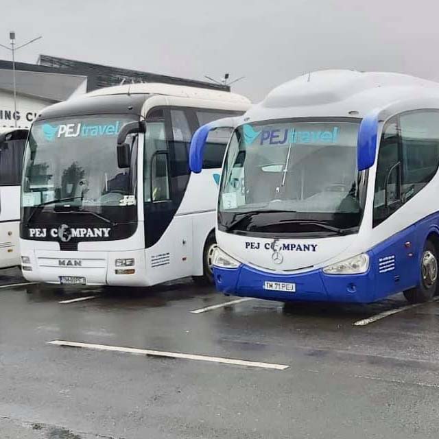 https://pejservice.ro/wp-content/uploads/2022/02/about-us-grid-section-1.jpg